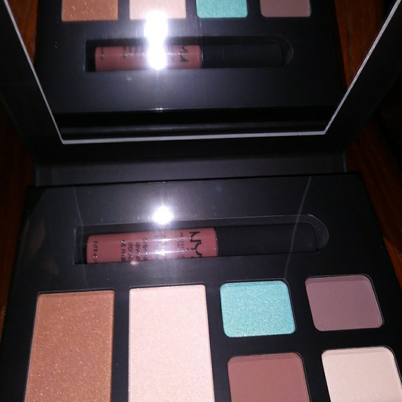 NYX MAKEUP Set Lip/Eye & Face Collection - Picture 3 of 4